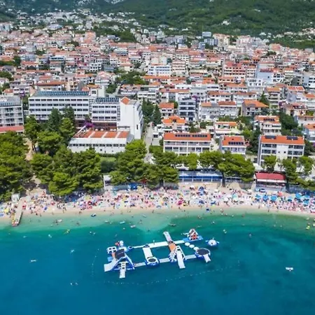 Jelena 1 - Exklusiv 3*