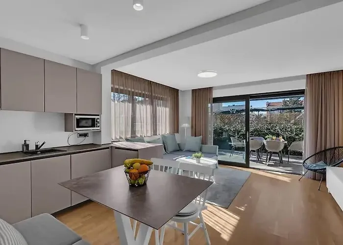 בית הארחה Jelena 1 - Exklusiv מאקרסקה