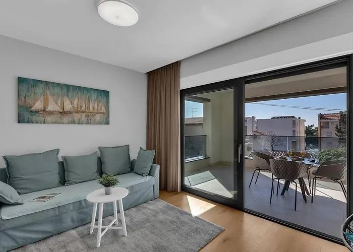 Jelena 1 - Exklusiv 3*