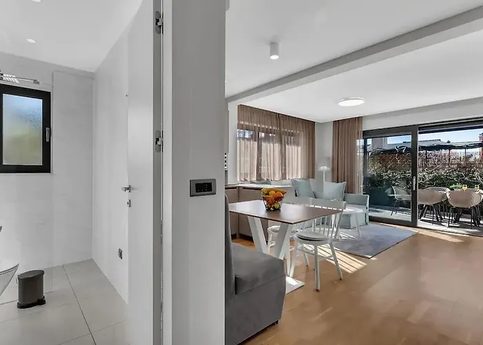 Jelena 1 - Exklusiv Makarska